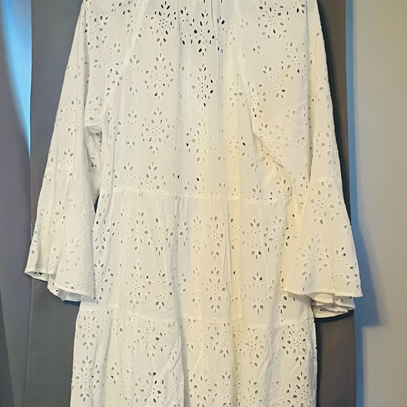 Lilly Pulitzer White Eyelet Lace Swim Coverup - Picture 4 of 5